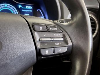 Hyundai KONA 64kWh Premium Auto 5dr (10.5kW Charger)