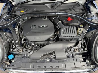 MINI Clubman 1.5 Cooper Estate 6dr Petrol Auto