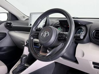 Toyota Yaris 1.5 VVT-h Excel E-CVT Euro 6 (s/s) 5dr