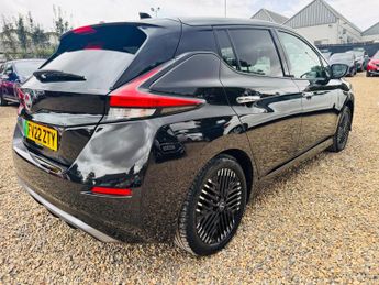 Nissan Leaf 39kWh N-Connecta Auto 5dr