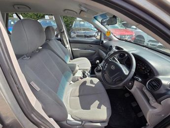 Kia Carens 2.0 CRDi GS 5dr