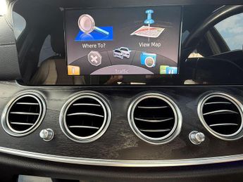 Mercedes-Benz E Class 2.0 E220d AMG Line (Premium Plus) G-Tronic+ Euro 6 (s/s) 4dr