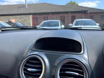 Vauxhall Corsa 1.4 16V SE Euro 5 5dr