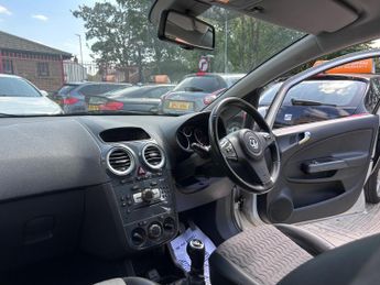 Vauxhall Corsa 1.4 16V SE Euro 5 5dr