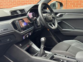 Audi Q3 1.5 TFSI CoD 35 S line Euro 6 (s/s) 5dr