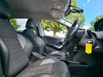 Peugeot 2008 1.2 PureTech Allure EAT Euro 6 (s/s) 5dr