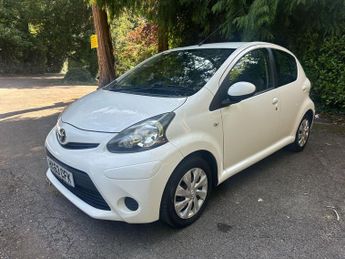 Toyota AYGO 1.0 VVT-i Move Euro 5 5dr