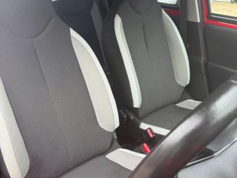 Toyota AYGO 1.0 VVT-i x-style x-shift Euro 6 5dr