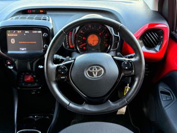 Toyota AYGO 1.0 VVT-i x-style x-shift Euro 6 5dr