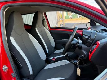 Toyota AYGO 1.0 VVT-i x-style x-shift Euro 6 5dr