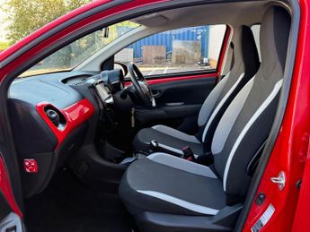 Toyota AYGO 1.0 VVT-i x-style x-shift Euro 6 5dr