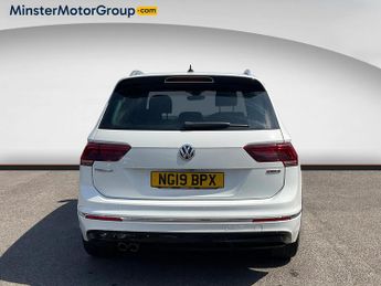Volkswagen Tiguan R-LINE TECH TDI 4M SA