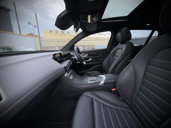 Mercedes-Benz Eqc 400 AMG LINE PREMIUM + 4M