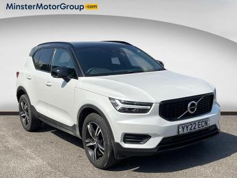 Volvo XC40 R-DESIGN T3 AUTO