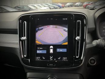 Volvo Xc40 R-DESIGN T3 AUTO