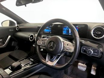 Mercedes-Benz A Class 2.0 A200d AMG Line 8G-DCT Euro 6 (s/s) 5dr