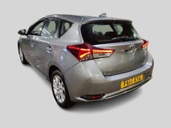 Toyota Auris 1.8 VVT-h Business Edition CVT Euro 6 (s/s) 5dr (Safety Sense)