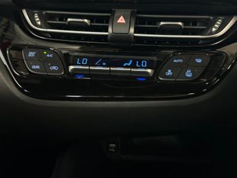 Toyota C-HR 1.8 VVT-h Icon CVT Euro 6 (s/s) 5dr