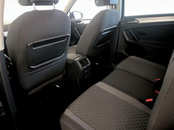 Volkswagen Tiguan 2.0 TDI SE DSG 4Motion Euro 6 (s/s) 5dr