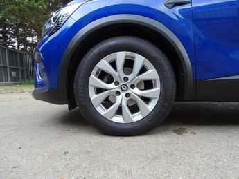 Renault Captur 1.3 TCe Iconic Edition EDC Euro 6 (s/s) 5dr
