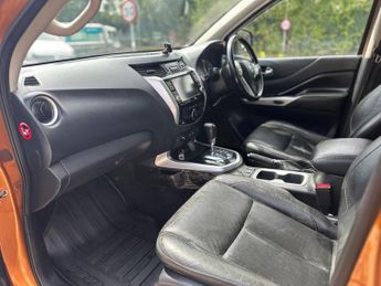 Nissan Navara 2.3 dCi Tekna Auto 4WD Euro 6 4dr
