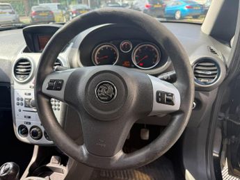 Vauxhall Corsa 1.4 16V Exclusiv Euro 5 5dr (A/C)