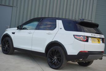 Land Rover Discovery Sport 2.0 TD4 HSE Black Auto 4WD Euro 6 (s/s) 5dr