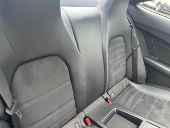 Mercedes-Benz C Class 2.1 C220 CDI AMG Sport Edition G-Tronic+ Euro 5 (s/s) 2dr