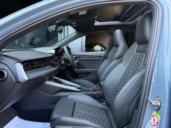 Audi RS3 2.5 TFSI Carbon Black S Tronic quattro Euro 6 (s/s) 4dr