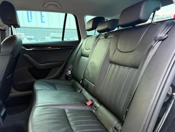 Skoda Octavia 1.6 TDI SE L DSG Euro 6 (s/s) 5dr