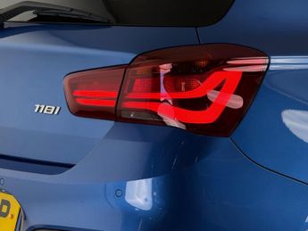 BMW 1 Series 1.5 118i GPF M Sport Shadow Edition Auto Euro 6 (s/s) 5dr