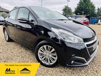 Peugeot 208 1.2 PureTech Signature Euro 6 (s/s) 5dr