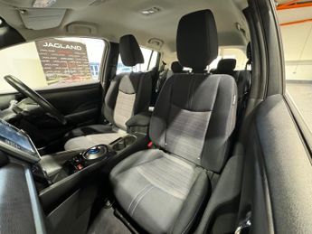 Nissan Leaf 40kWh Acenta Auto 5dr