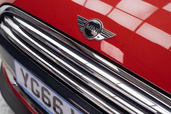 MINI Hatch 1.5 Cooper Auto Euro 6 (s/s) 3dr