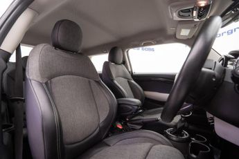 MINI Hatch 1.5 Cooper Auto Euro 6 (s/s) 3dr