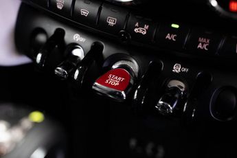 MINI Hatch 1.5 Cooper Auto Euro 6 (s/s) 3dr