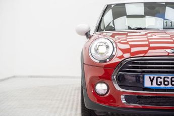 MINI Hatch 1.5 Cooper Auto Euro 6 (s/s) 3dr