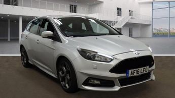 Ford Focus 2.0T EcoBoost ST-3 Euro 6 (s/s) 5dr