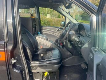 Mercedes-Benz Vito 2.1 113 CDi BlueEFFICIENCY Shuttle L1 5dr