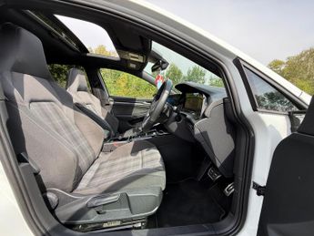 Volkswagen Golf 2.0 TDI GTD DSG Euro 6 (s/s) 5dr