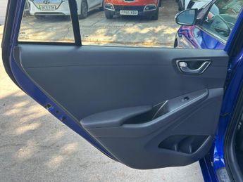 Hyundai IONIQ 38.3kWh Premium Auto 5dr