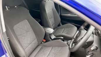 Hyundai Bayon 1.0 T-GDi MHEV Premium DCT Euro 6 (s/s) 5dr