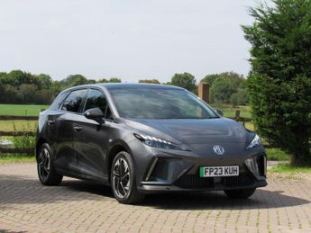 MG MG4 64kWh Trophy Long Range Auto 5dr
