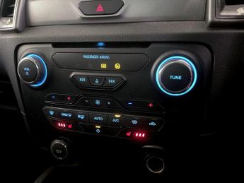 Ford Ranger 2.0 EcoBlue Limited Auto 4WD Euro 6 (s/s) 4dr