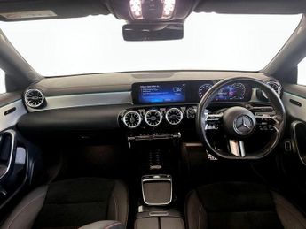 Mercedes-Benz CLA 1.3 CLA200h MHEV AMG Line (Executive) Coupe 7G-DCT Euro 6 (s/s) 