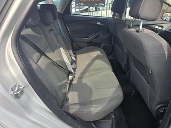Ford Focus 1.6 Titanium Navigator Powershift Euro 5 5dr