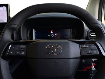 Toyota PROACE CITY 50kWh Icon Short Panel Van Auto SWB 6dr