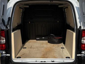 Toyota PROACE CITY 50kWh Icon Short Panel Van Auto SWB 6dr