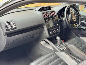 Volkswagen Scirocco 2.0 TSI BlueMotion Tech R DSG Euro 6 (s/s) 3dr