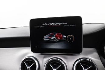 Mercedes-Benz CLA 2.1 CLA220d AMG Line Night Edition (Plus) Coupe 7G-DCT Euro 6 (s